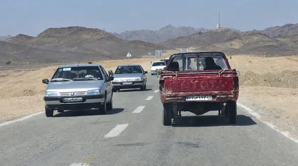 هر پیچ این جاده یک خطر است/ جاده‌های چابهار چند جوان دیگر باید بگیرند تا ایمن شوند؟