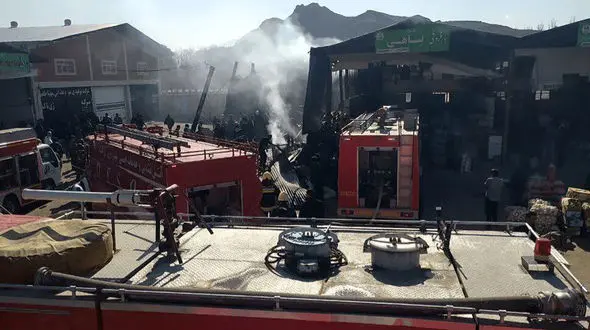 10 عکس تلخ از محل سقوط هلیکوپتر ارتش در میدان میوه و تره بار درچه اصفهان