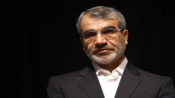 کدخدایی: از طریق دکتر الهام به احمدی‌نژاد پیغام دادیم که انصراف دهد