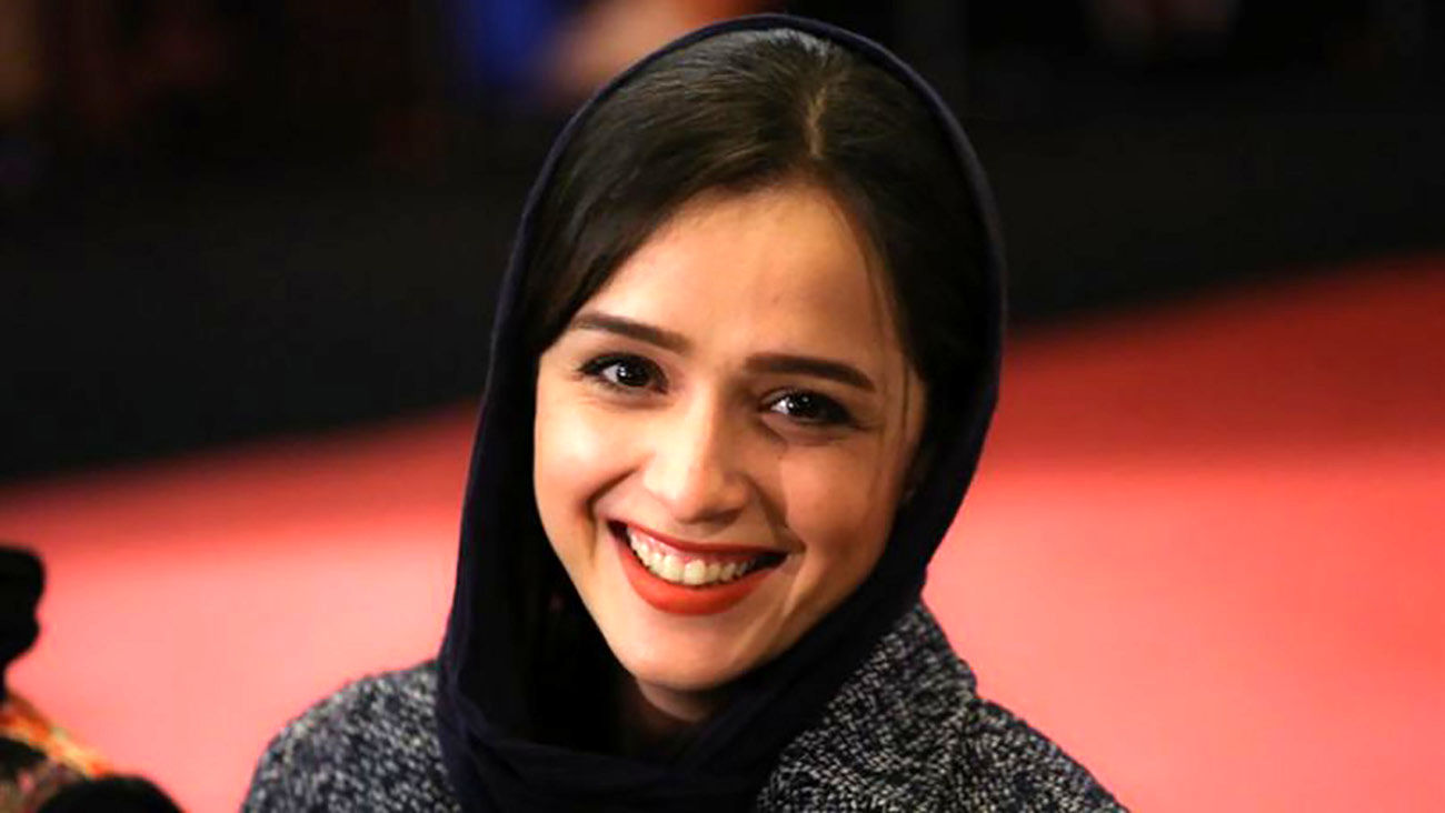 Таране алидости. Таране Алидости иранская актриса. Али Мансури муж таране. Таране Алидости без платка.