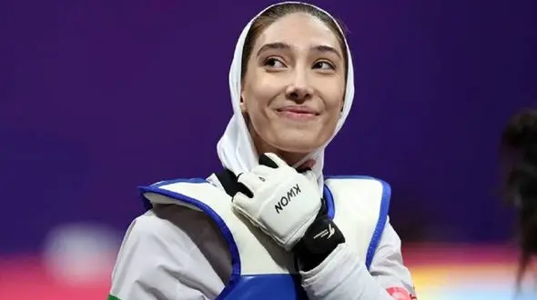 تکواندو قهرمانی جوانان  / مبینا نعمت زاده قهرمان جهان شد 