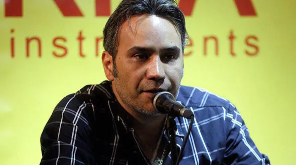 ماجرای ۱۸ عمل جراحی روی صورت خواننده ایرانی! 