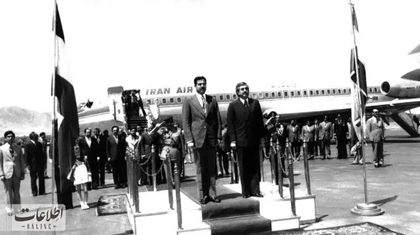 عکس‌ / تصاویر منتشر نشده از حضور صدام در حرم امام رضا(ع) در سال ۱۳۵۴