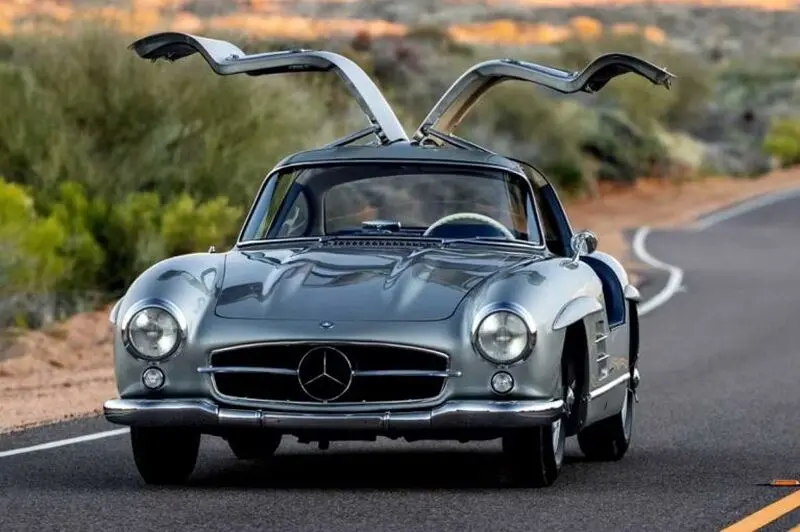 مرسدس بنز 300SL