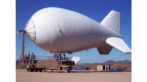 نصب بالن اینترنت رسان در مرز مهران+عکس