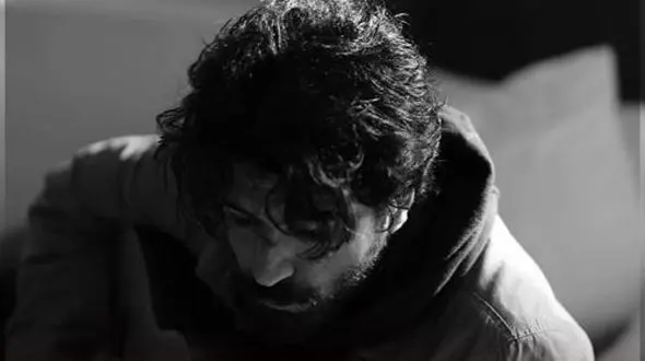 دانلود آهنگ شب زیر و رو شد رفتی ندیدی از عرفان طهماسبی با متن