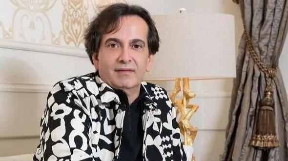 عکس ها / نگاهی به چیدمان کاملا ایرانی با نقش و نگار اصیل پارس خانه  رامسین کبریتی در کانادا / از تخت شاه نشین و گلیم سنتی و فرش ایرانی