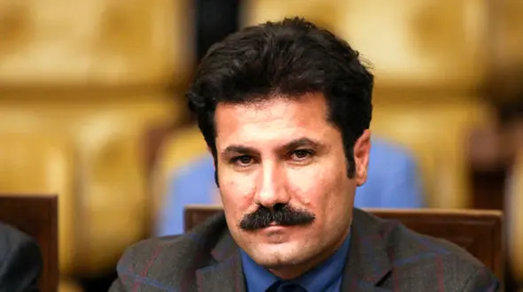 اینترنت ملی، جلوگیری از دسترسی آزاد مردم به اطلاعات و خلاف قانون اساسی است