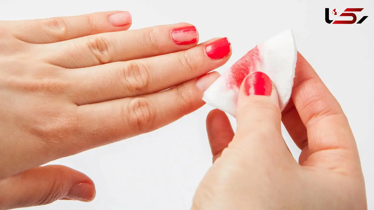 استون بهتر است یا لاک‌ پاک‌ کن؟ کدام برای ناخن مناسب‌ تر است؟