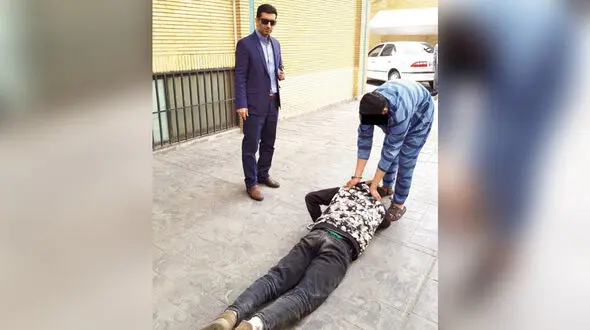 پدرکشی هولناک در سوله کیک‌ پزی / پسر بعد از بازسازی صحنه گفت: «اشتباه کردم!»