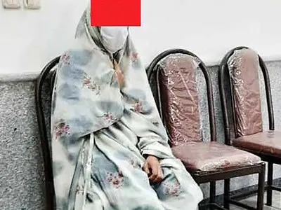 مرد تهرانی خواب بود که زنش روی صورت و چشمانش اسید ریخت / صدای سوختم سوختم ها همسایه ها را هم بیدار کرد + آخرین مرحله پرونده