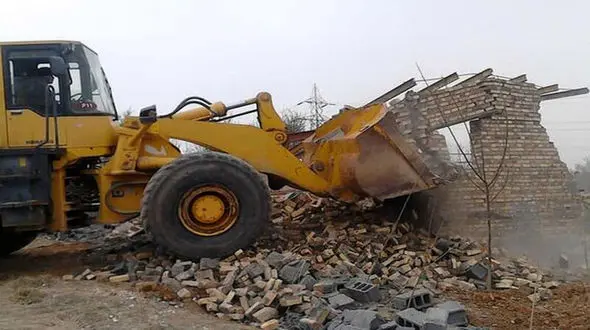 تخریب 5 بنای غیر مجاز در اراضی کشاورزی خرم آباد