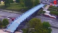 فیلم لحظه عبور ناموفق کامیون از زیر پل که یک حادثه بزرگ رقم زد