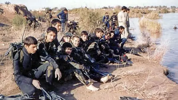 سلام بر دست‌های بسته و پیکرهای ستم دیده/به یاد شهدای غواص