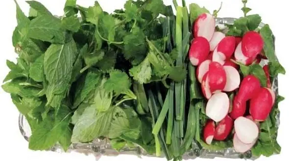 زنان با خوردن این سبزی با سرطان مبارزه کنند