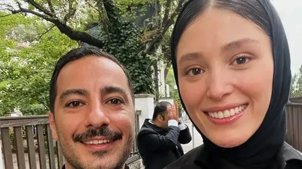 نگاهی به ماشین آفرود غول پیکر نوید محمدزاده و همسرش فرشته حسینی برای سفرهای دوتایی/ این دیگه ماشین نیست هواپیماست