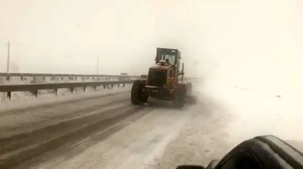۴۵۰ راهدار در آماده باش برای بازگشایی راه های استان قزوین 