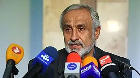 قرار بود دلار هزار تومانی تحویل مردم بدهند / لایحه بودجه 1400 دولت برای فروپاشی بود نه اداره کشور