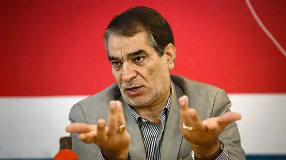  به زنان شُل حجاب احسنت می‌گویم !
