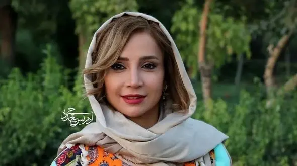 عکس/ رونمایی از خواهر بزرگتر شبنم قلی خانی / چقدر چشماشون شبیه به همدیگه است!