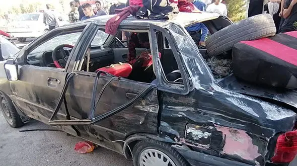 تصادف مرگبار پژو ۲۰۶ و پراید در خمینی شهر