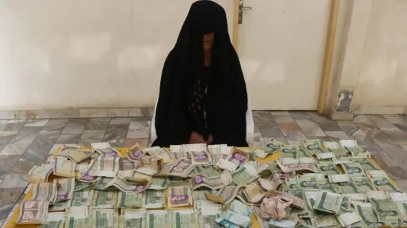 این زن دستگیر شد  + عکس
