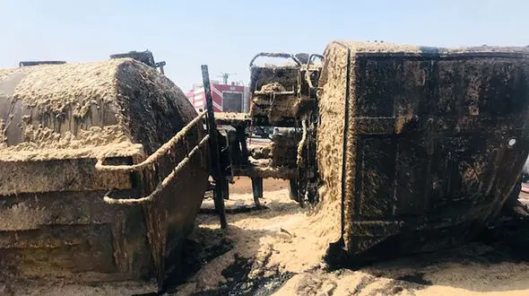 راننده و کمک راننده تانکر در آتش سوختند / در چابهار