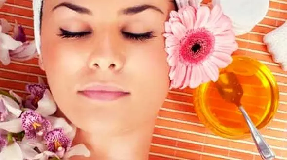 درمان‌های ساده مراقبت از پوست در آشپزخانه تان است