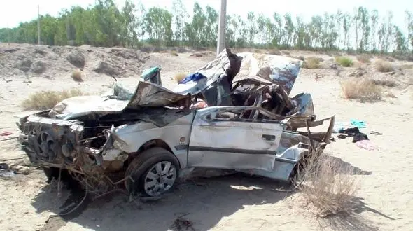 انحراف به چپ مرگبار پژو در محور نیکشهر-چابهار + عکس 