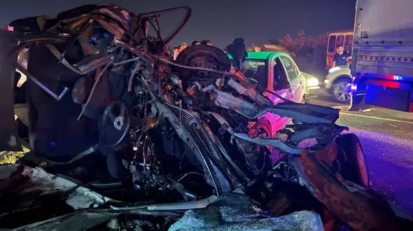  تصادف  مرگبار در اتوبان سراوان/به همراه فیلم و عکس 