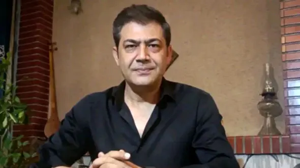 فیلم خداحافظی یک مجری دیگر از صداوسیما در این روزها !  / فرهاد فخربخش کیست ؟ + عکس