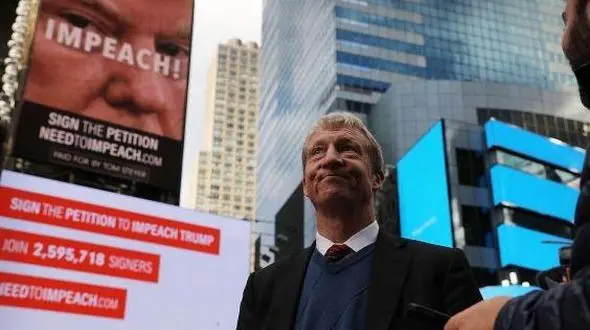 تبلیغ «استیضاح ترامپ» روی بزرگترین بیلبورد دیجیتال نیویورک+ عکس 