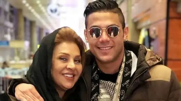 فیلم / ذوق نسرین مقانلو قبل فوت پسرش : همه میگن پسرم خیلی شبیه رونالدو هستش/    لقب کریستیانو مقانلو  داده بودن / الهی چه زود ذوق مادرانش از بین رفت 