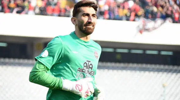 نکونام به بیرانوند: همه تمرکز روی پرسپولیس