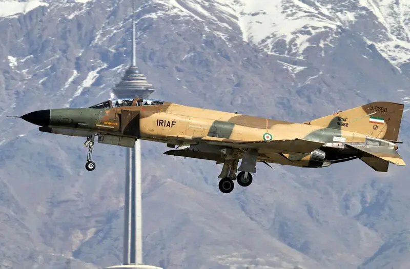 هواپیمای F-4 نیروی هوایی ایران