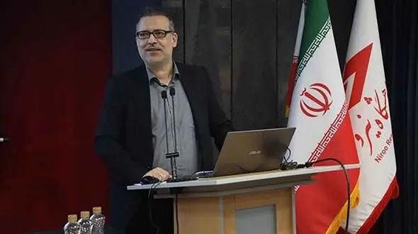 بازنگری در استانداردهای صنعت برق به رفع ناترازی کمک می‌ کند