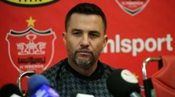 مربی پرسپولیس: گل نخوردن نکته مثبتی است / نمیتوانیم نتایج را قبل از بازی انتخاب کنیم‌