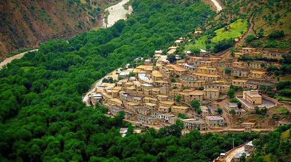 رساندن اینترنت پر سرعت به روستاها، اقدام خوب وزارت ارتباطات / بی توجهی به ایجاد روستاهای تولیدگر