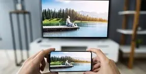 آموزش اتصال گوشی به تلویزیون آیوا + رفع خطاهای رایج