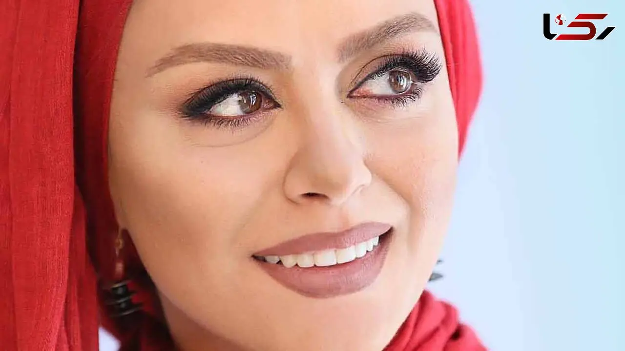عکس لاکچری از شنای شبنم فرشادجو / خانم بازیگر در محاصره ماهی ها ! + عکس