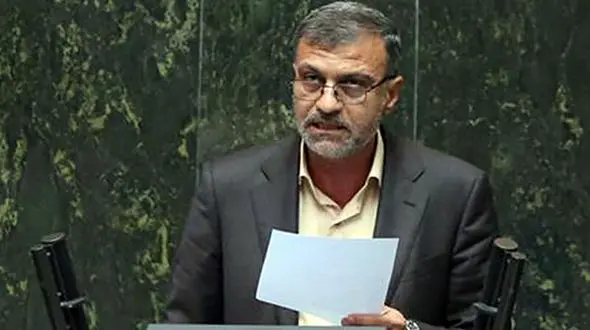 ساماندهی وضعیت کارگران بی شناسنامه و بیمه نشده ؛ مطالبه جدی نمایندگان مجلس از وزیر کار