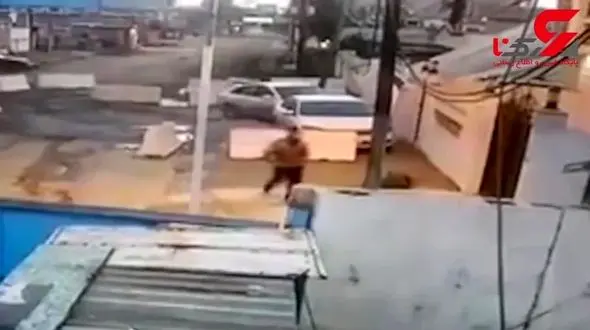 اقدام کثیف مرد داعشی را ببینید + فیلم تکاندهنده