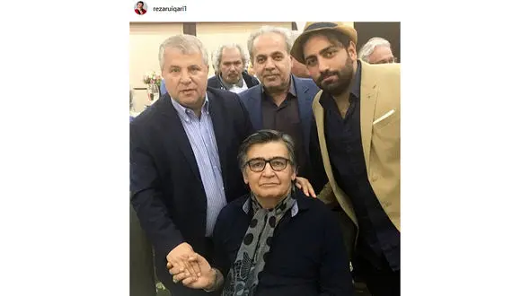 بازیگر معروف مرد در کنار سلطان فوتبال ایران +عکس