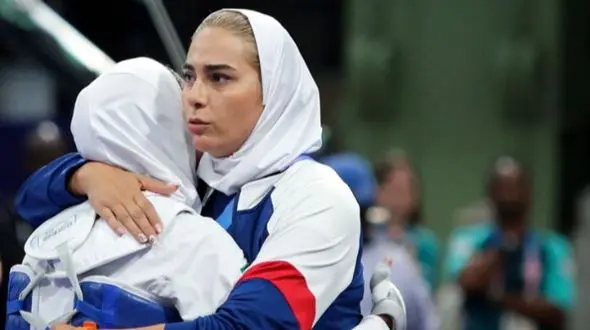 مهروز ساعی: ناهید کیانی مشاورهای درستی برای تغییر وزن ندارد