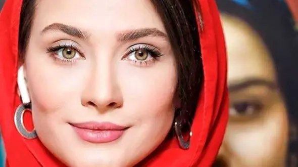 عکس ها / نگاهی به  دکوراسیون فوق اروپایی خانه مجردی ساناز سعیدی با قاب عکس نقاشی خودش / آشپزخانه حسرت برانگیزش که باید لذت برد ...