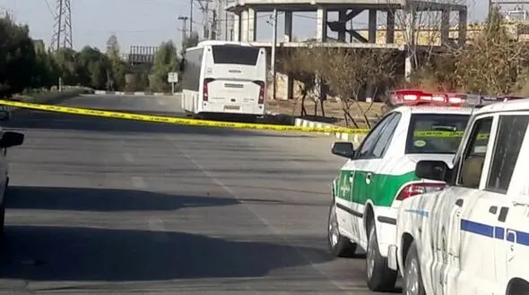 گروگانگیری قاتل قمی در اتوبوس / مرد گوش بر زن داداشش را کشت + عکس