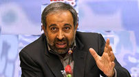 قانون عفاف و حجاب که وحی منزل نیست می توان اصلاحش کرد/اتباع حق تذکر ندارند در هیچ جای قانون
 نیامده! 