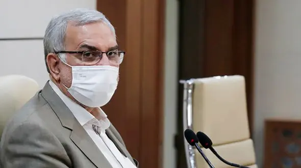 زنان ۶۰ درصد دانشجویان رشته های علوم پزشکی را تشکیل می دهند