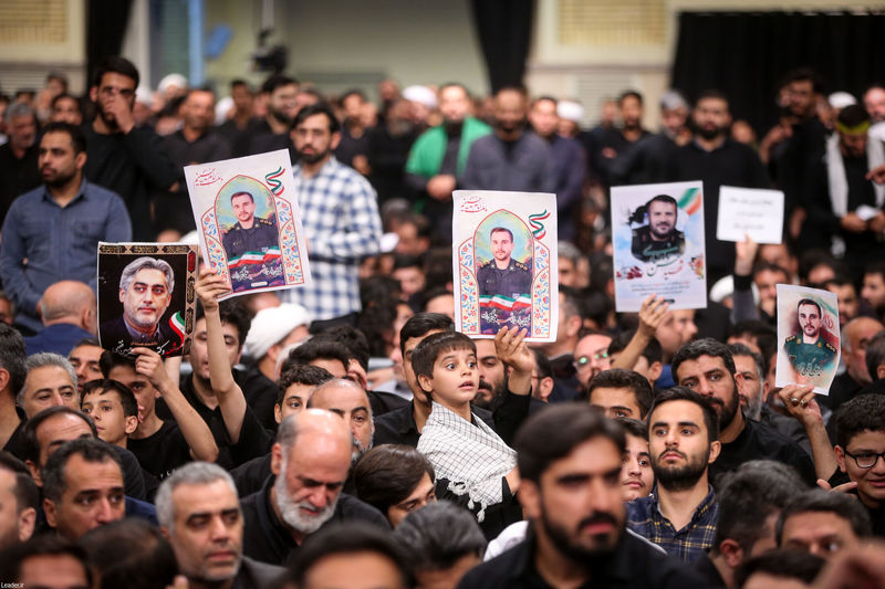 رهبر انقلاب حضرت آیت الله خامنه ای در مراسم بزرگداشت شهدای جنگ تحمیلی اخیر 7-5-1404