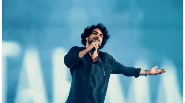 فیلم آواز  باشکوه  عرفان طهماسبی /  با آهنگ چه کنم نفوذ کرد به قلب همه عشاق !